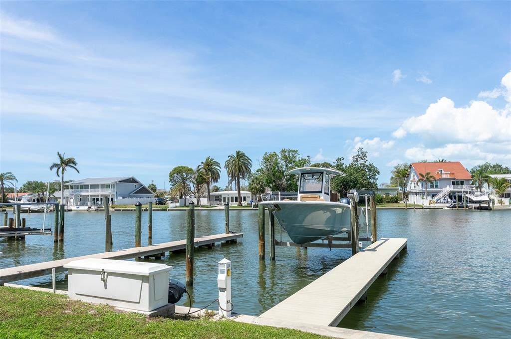 326 Windrush Boulevard - Photo 1