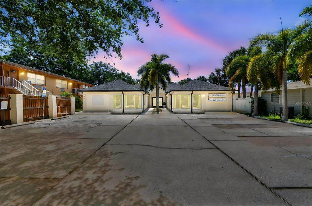 670 2ND Street - Photo 1