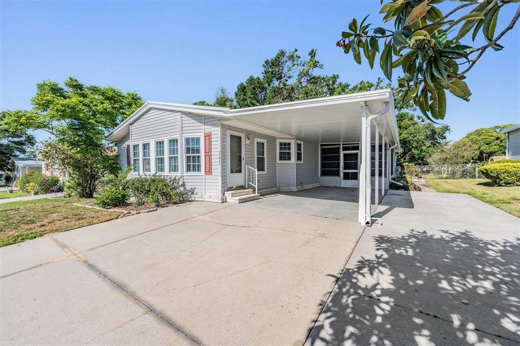 37422 Neukom Avenue - Photo 1