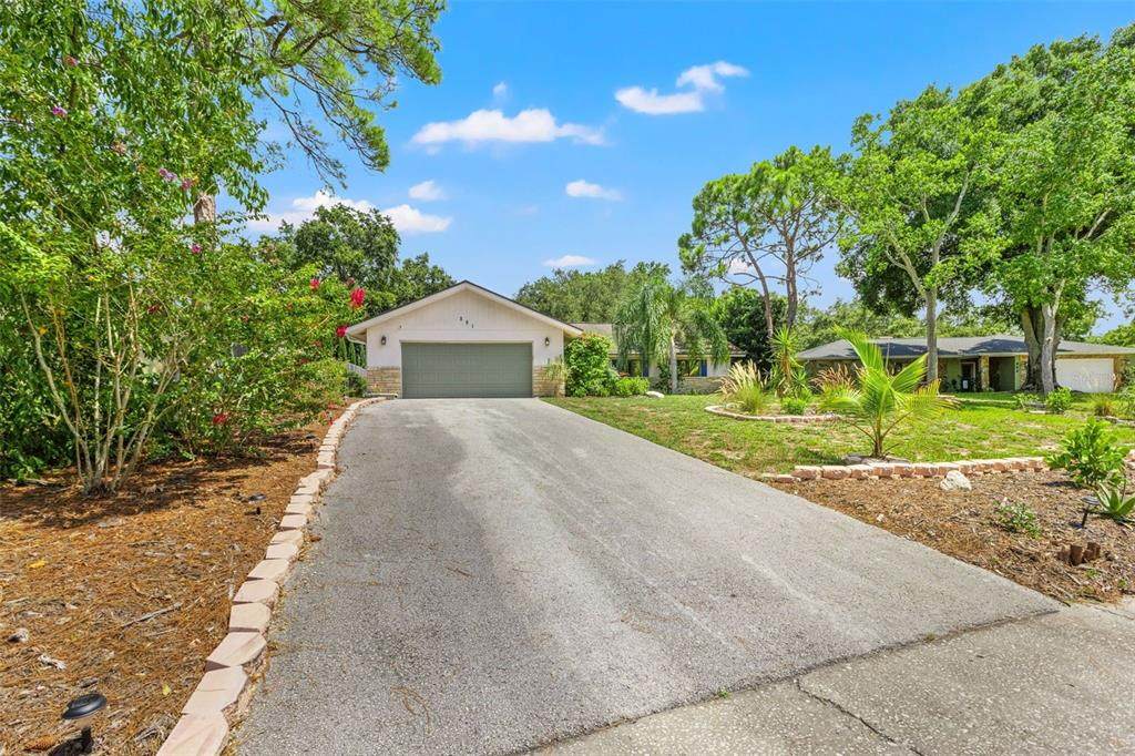 251 Dunbridge Drive - Photo 1