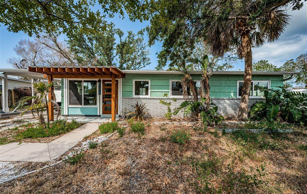 3962 Poinsettia Drive - Photo 1