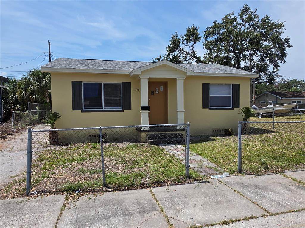 718 Paris Avenue - Photo 1