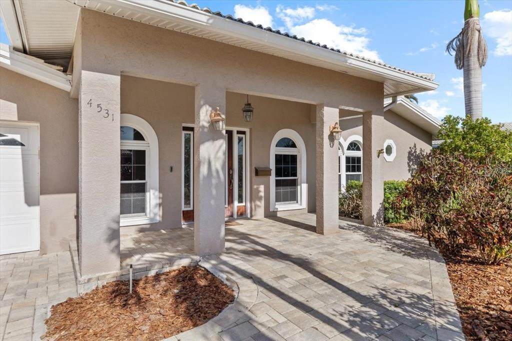 4531 44TH Street - Photo 1