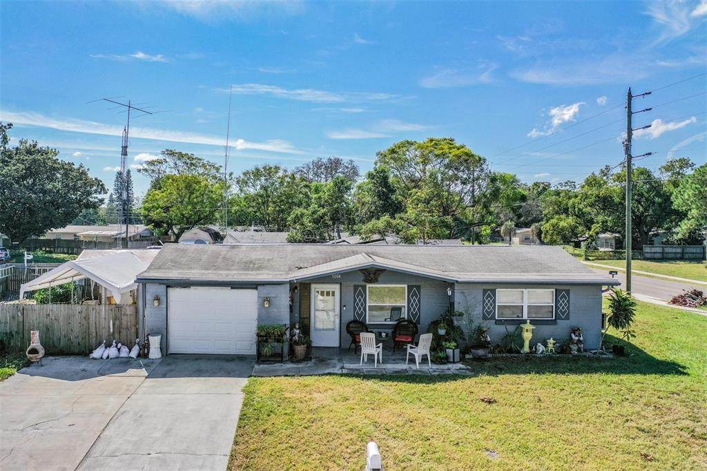 5004 Suwannee Drive - Photo 1