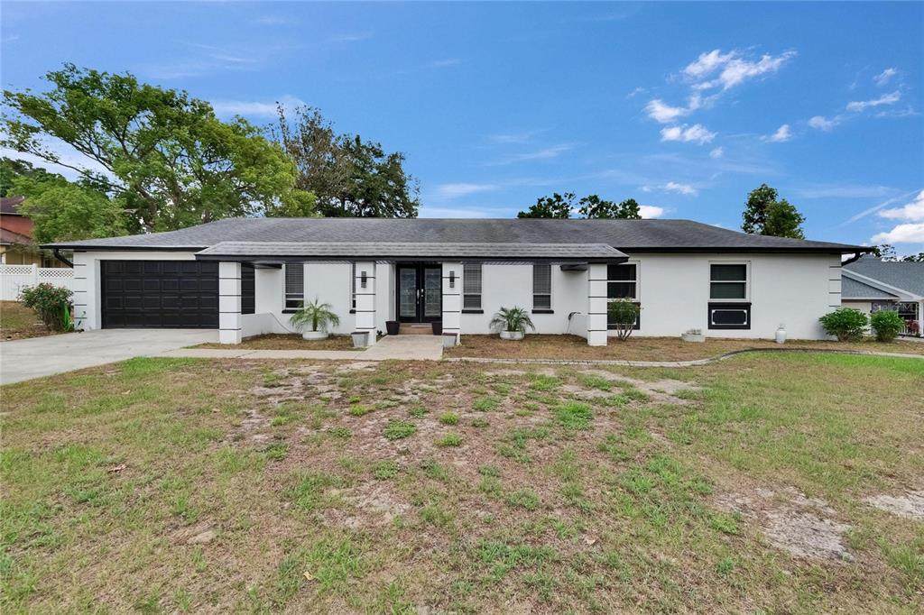 2219 Summit View Drive - Photo 1