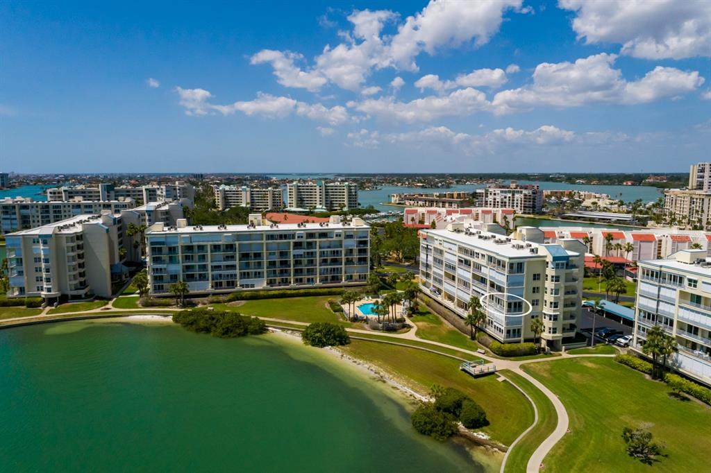 7872 Sailboat Key Boulevard - Photo 1