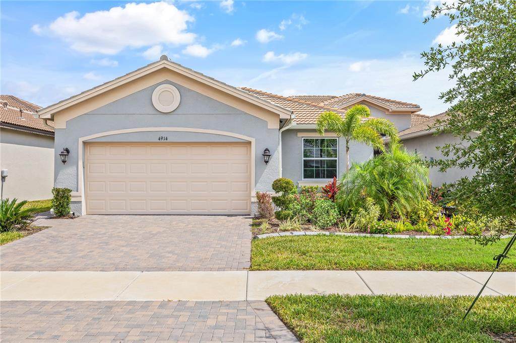4914 Sienna Isles Avenue - Photo 1
