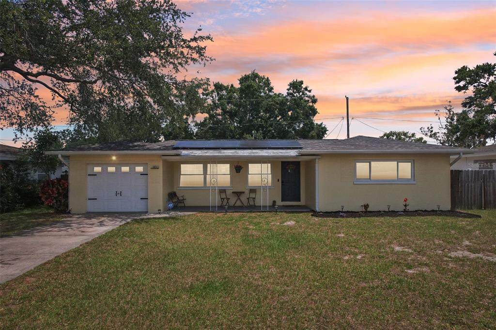 1450 Seabreeze Street - Photo 1