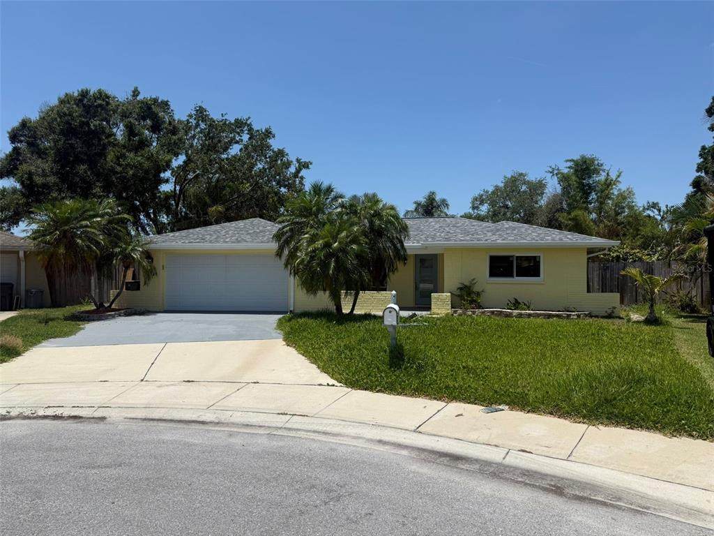 1812 Hibiscus Court - Photo 1