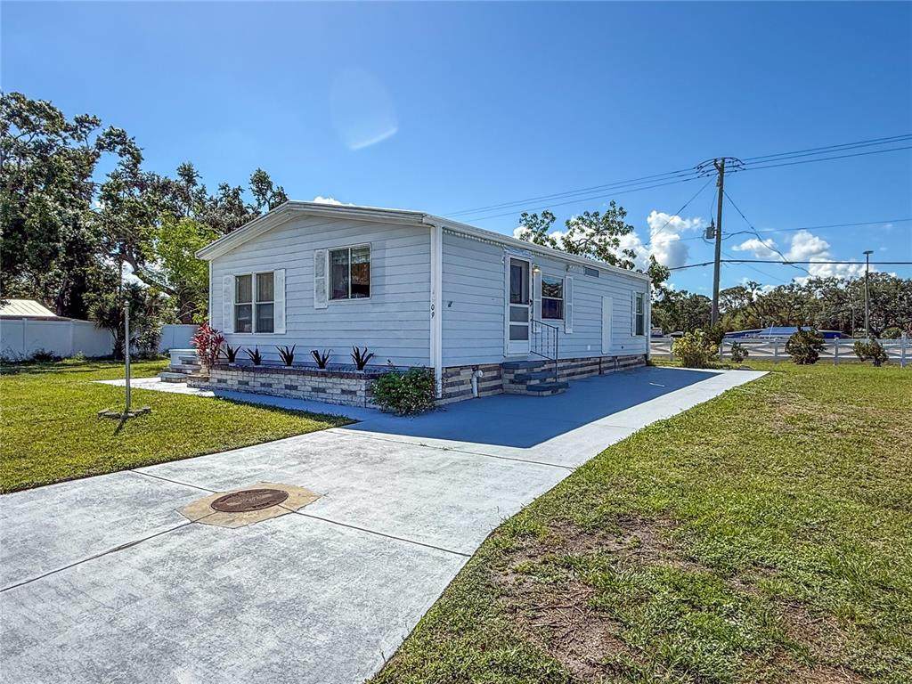 4609 10TH STREET Court - Photo 1