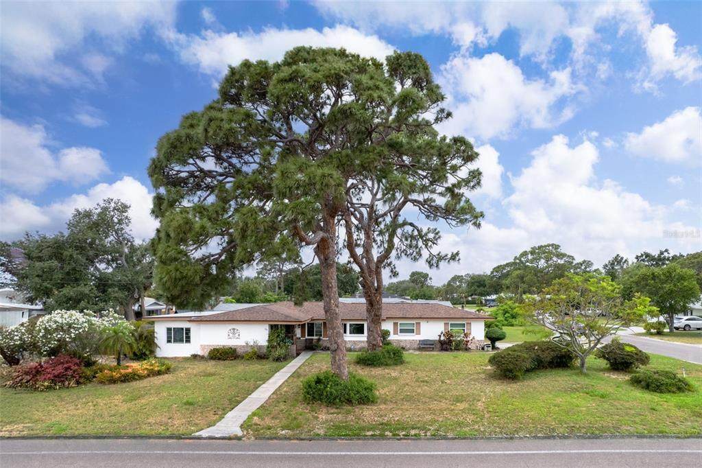 6801 Pinellas Point Drive - Photo 1