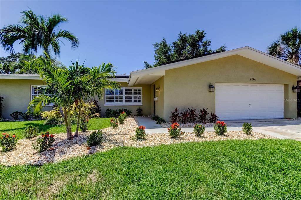 4174 14TH Lane - Photo 1