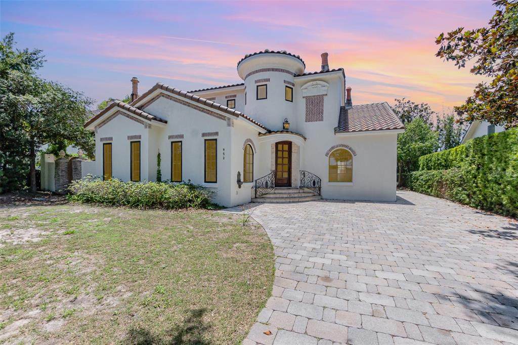 952 Moss Lane - Photo 1