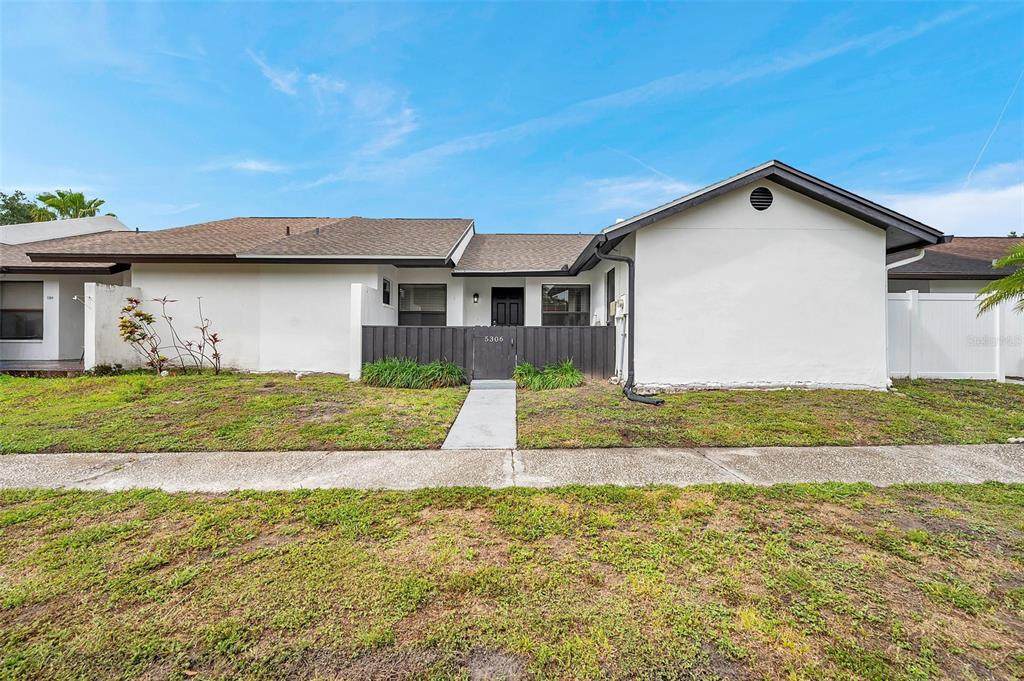 5306 Marlwood Court - Photo 1