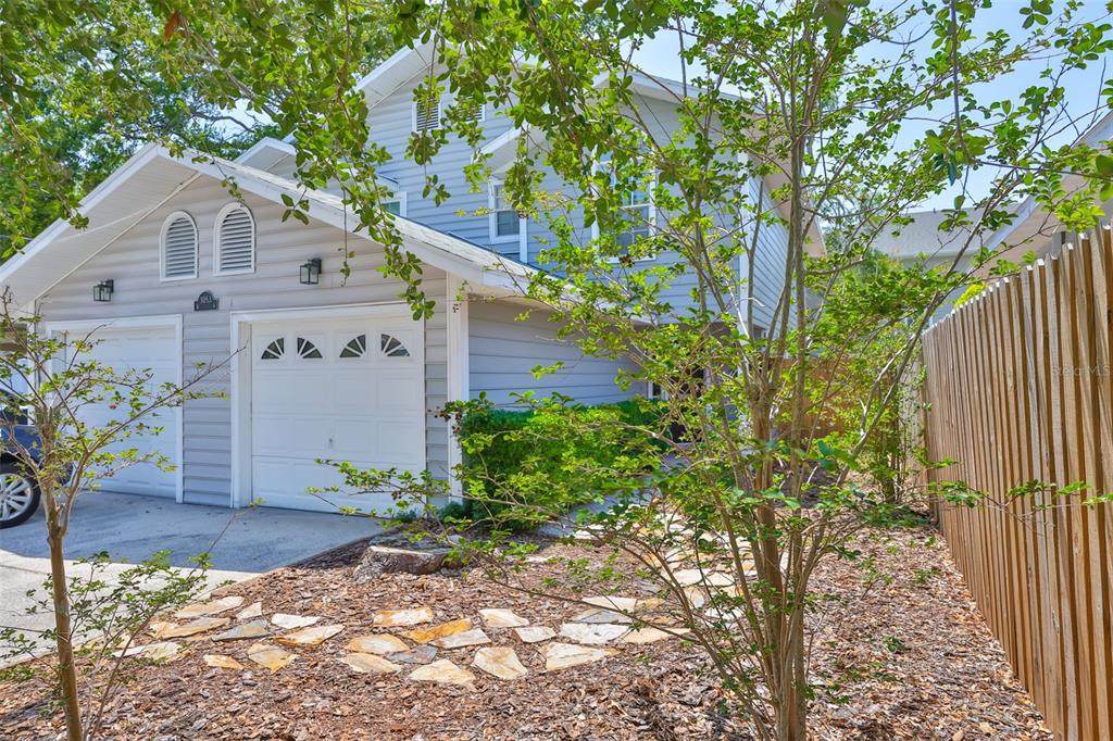3053 Concordia Avenue - Photo 1