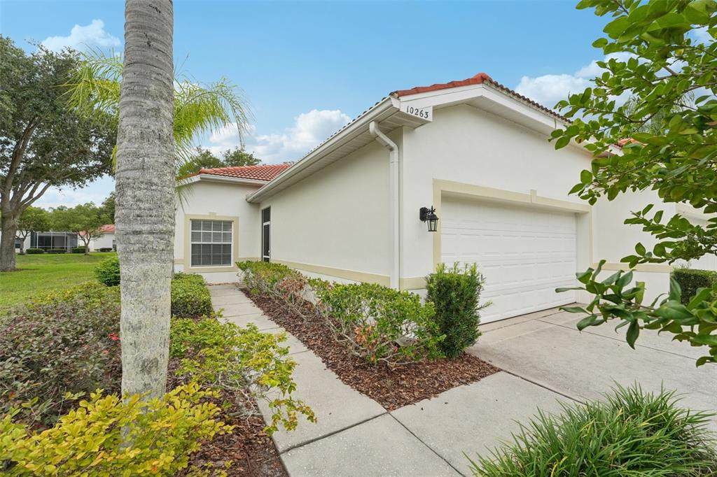 10263 Devonshire Lake Drive - Photo 1