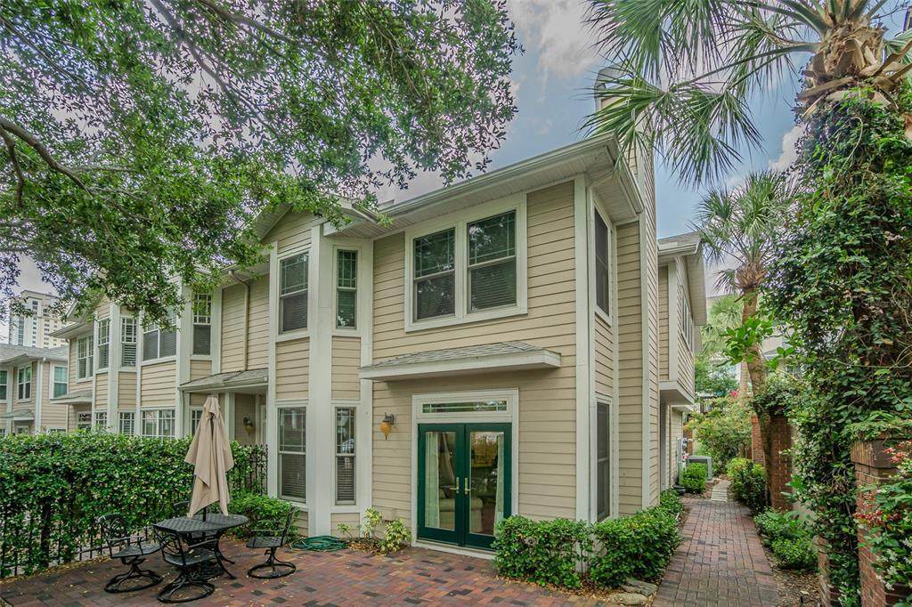 350 2ND Street - Photo 1