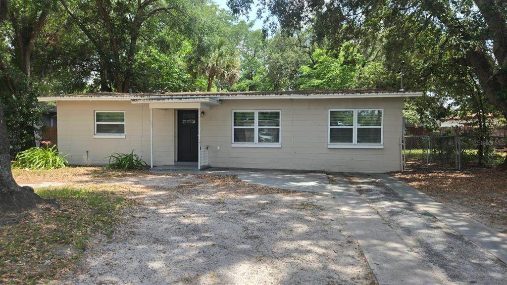 5222 Montague Place - Photo 1