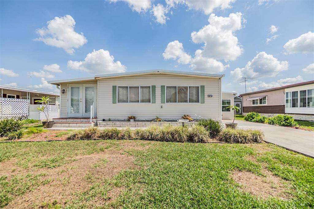 36750 Beth Avenue - Photo 1
