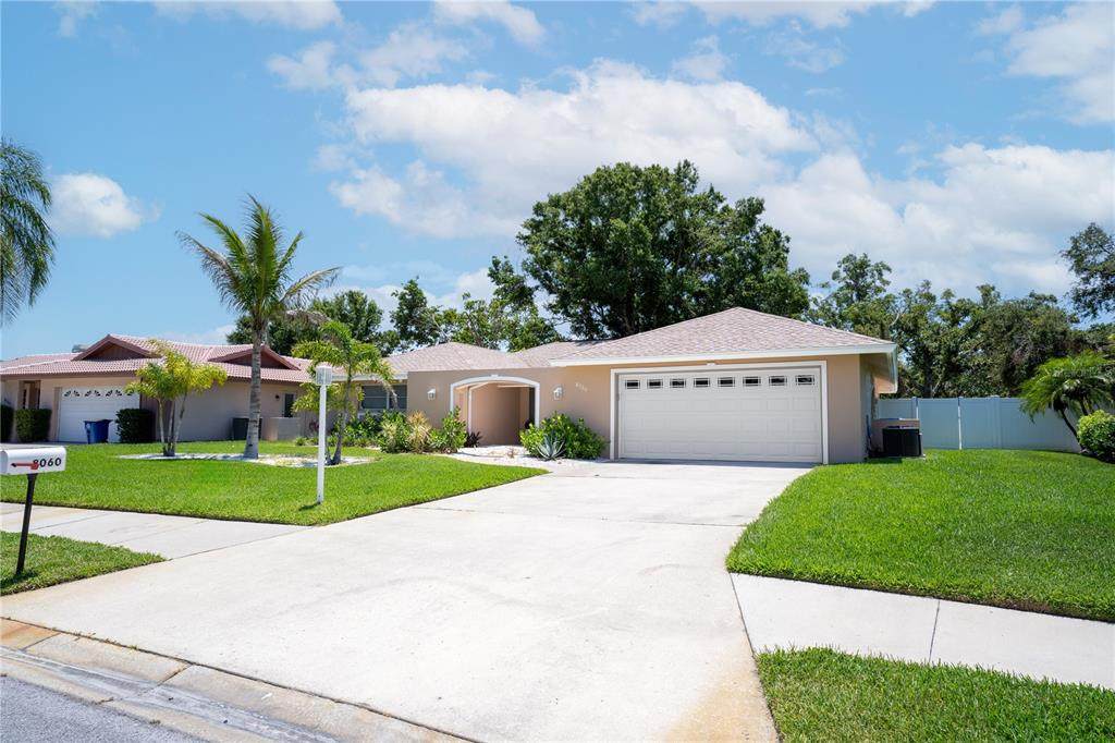 8060 Canterbury Circle - Photo 1