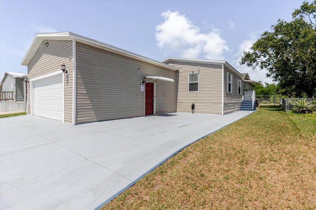 8471 Fantasia Park Way - Photo 1