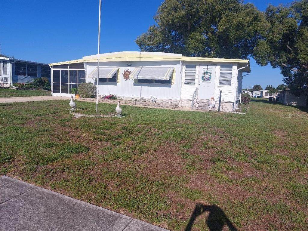 51 Lexington Court - Photo 1