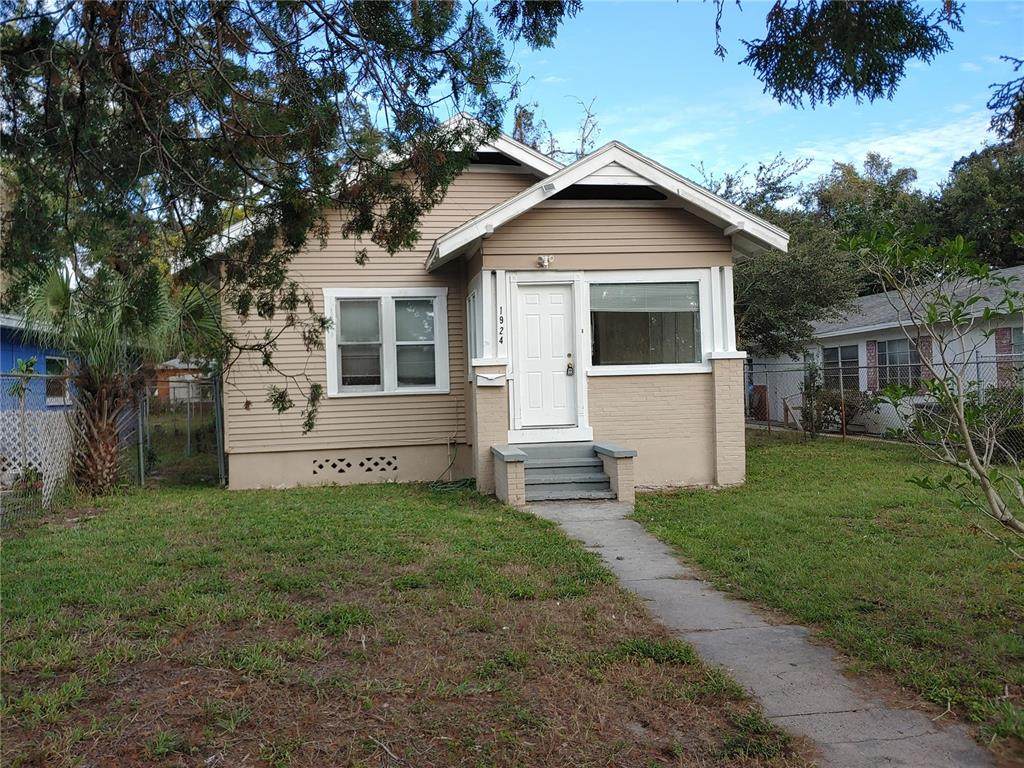 1924 30TH Street - Photo 1