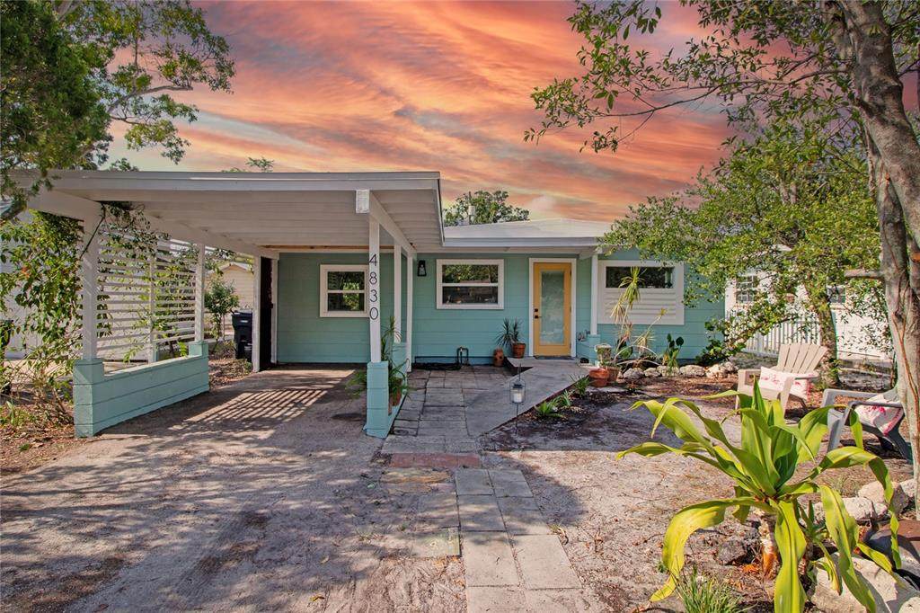 4830 47TH Avenue - Photo 1