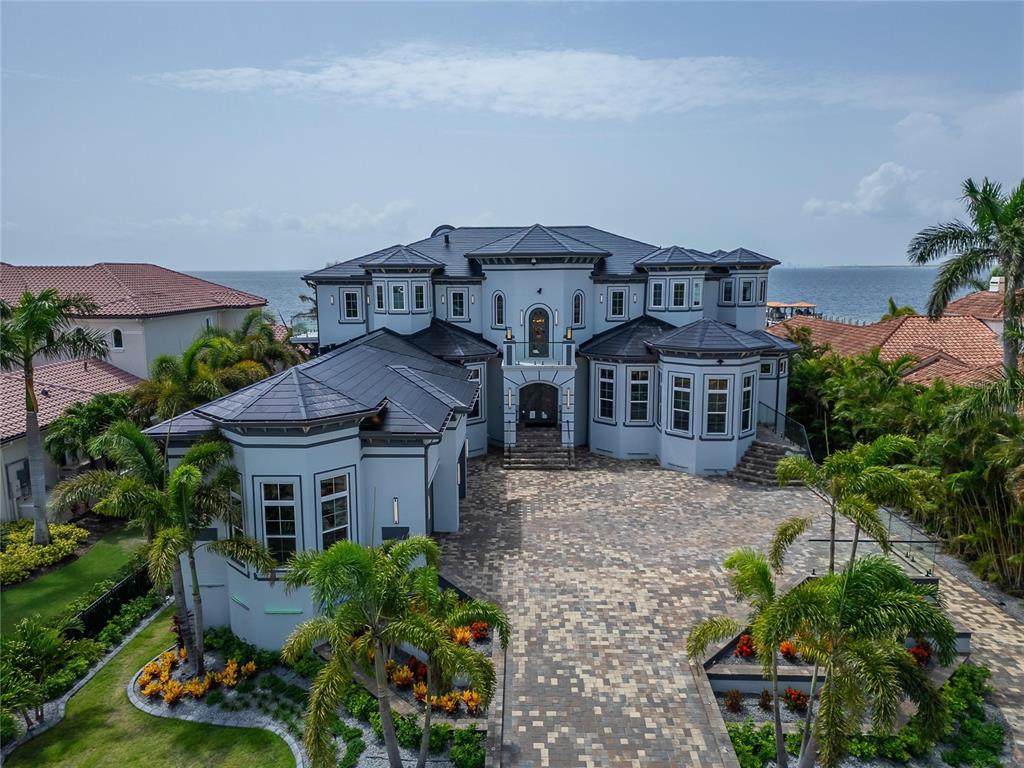 6526 Surfside Boulevard - Photo 1