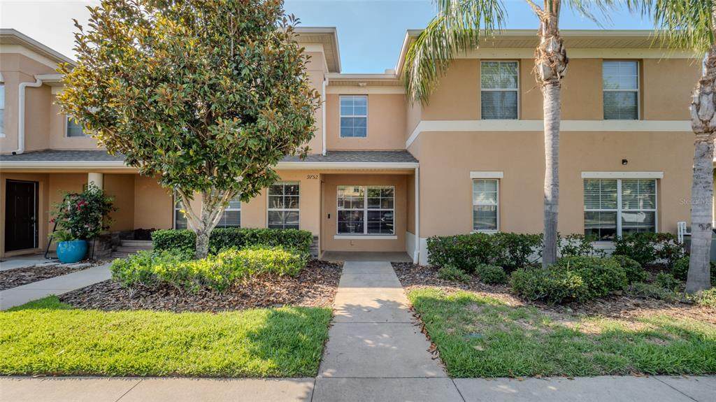 9752 Trumpet Vine Loop - Photo 1