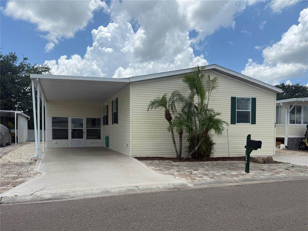 250 Port Royal Lane - Photo 1