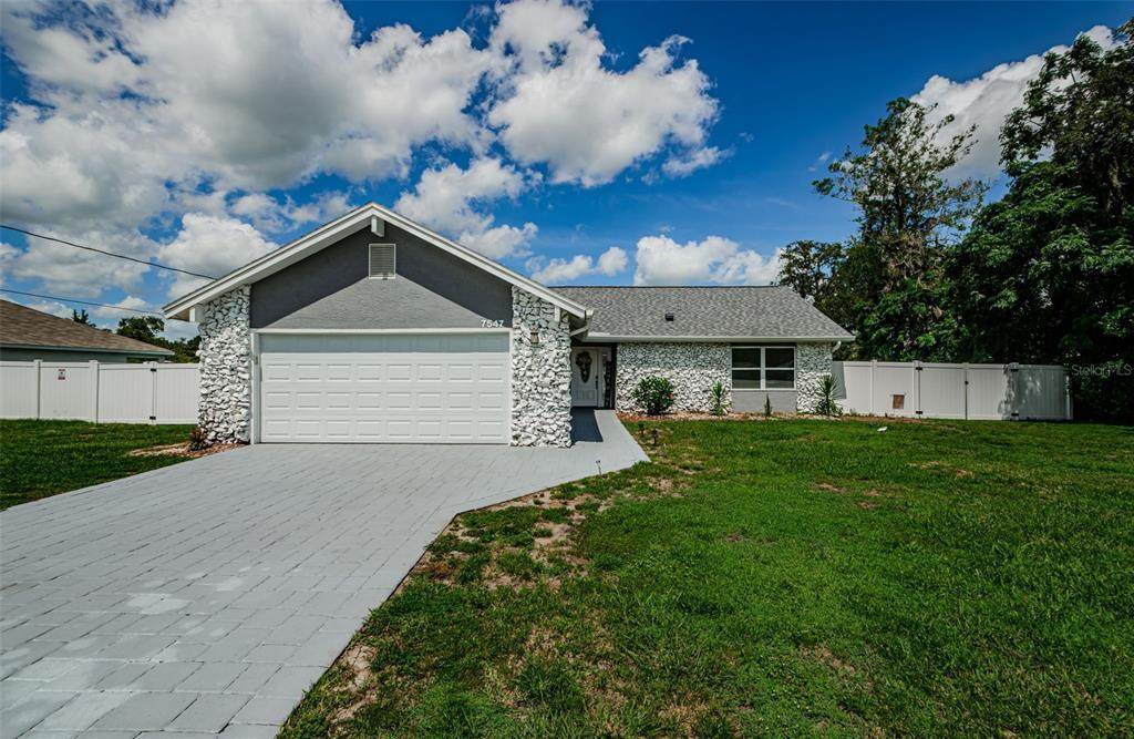 7547 Landmark Drive - Photo 1