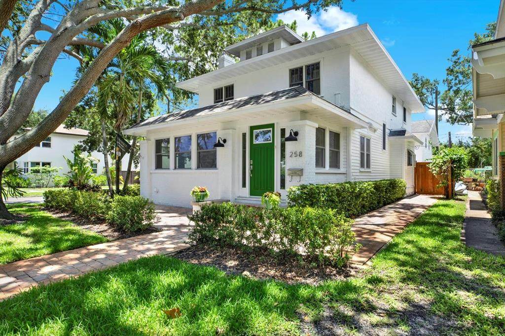 258 14TH Avenue - Photo 1
