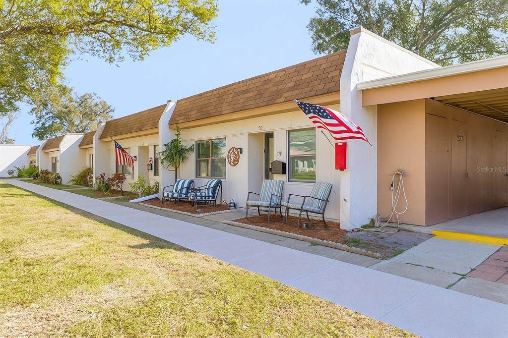 1371 Mission Hills Boulevard - Photo 1