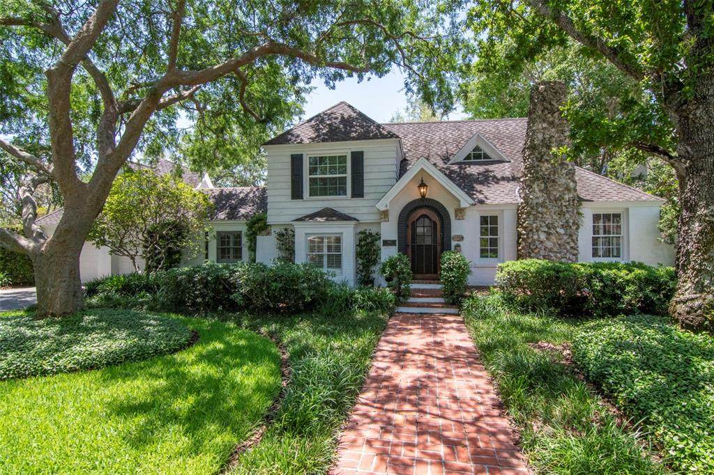 560 Bosphorous Avenue - Photo 1