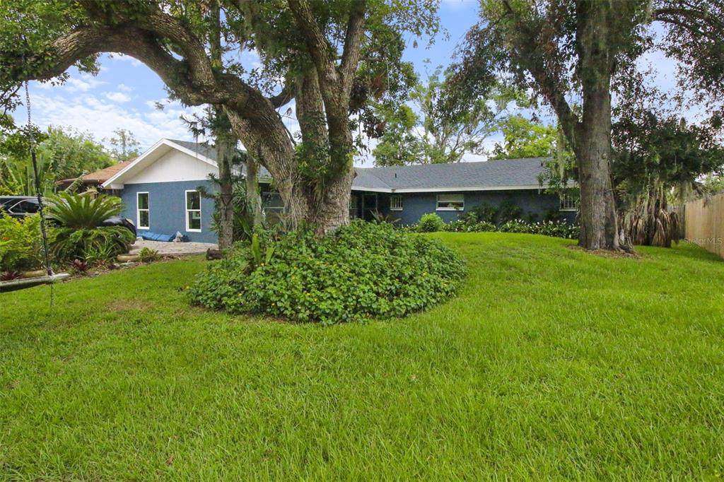 1609 Haven Bend - Photo 1