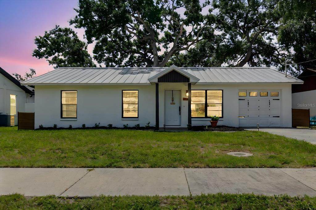706 Gate Drive - Photo 1
