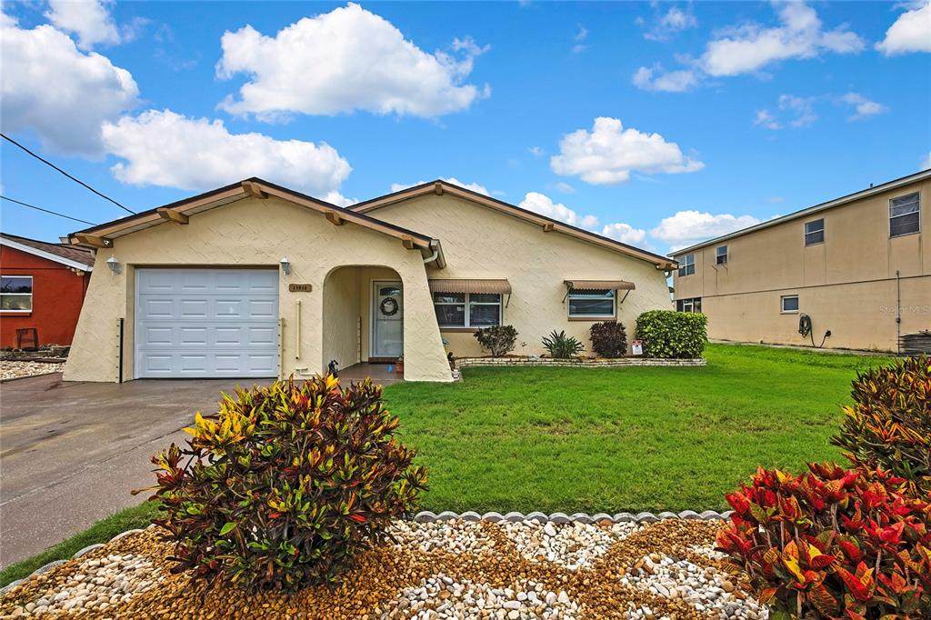 13814 Lavender Avenue - Photo 1