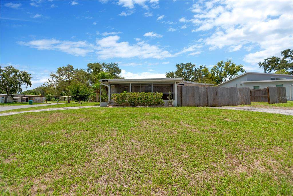 11896 104TH Lane - Photo 1