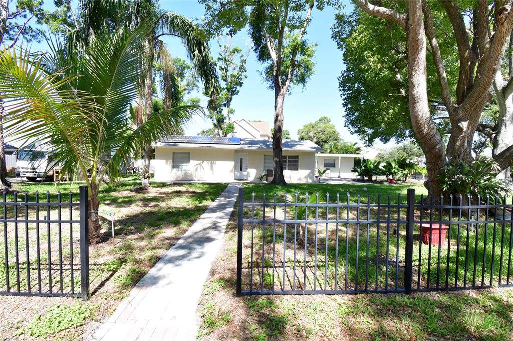 7684 Oakhurst Road - Photo 1