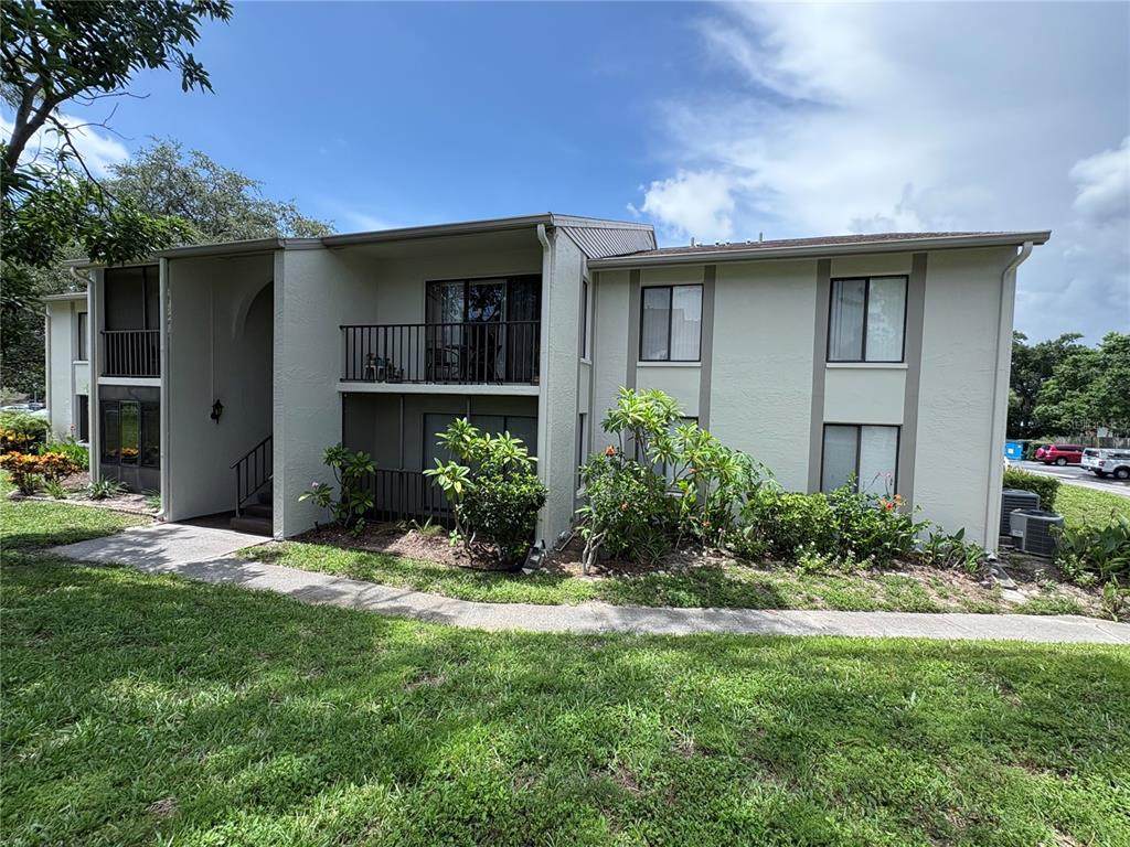 2688 Pine Ridge Way - Photo 1