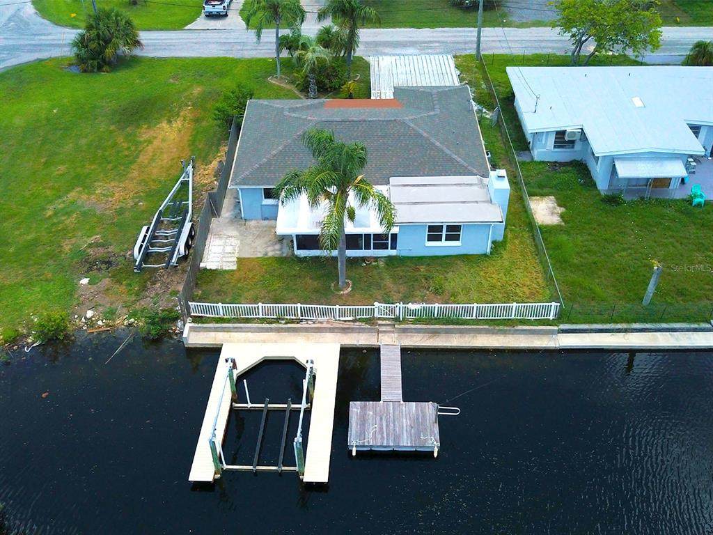 13931 King Avenue - Photo 1