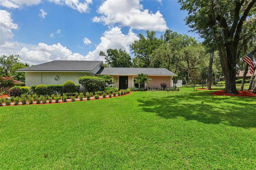 126 Holly Tree Lane - Photo 1