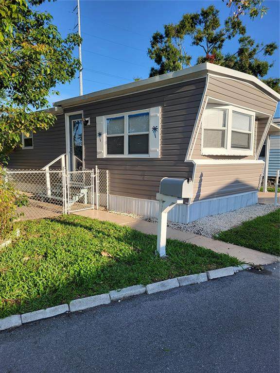 6580 Seminole Boulevard - Photo 1