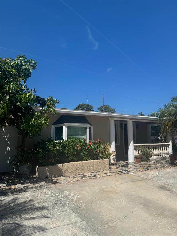 5106 Gateway Drive - Photo 1