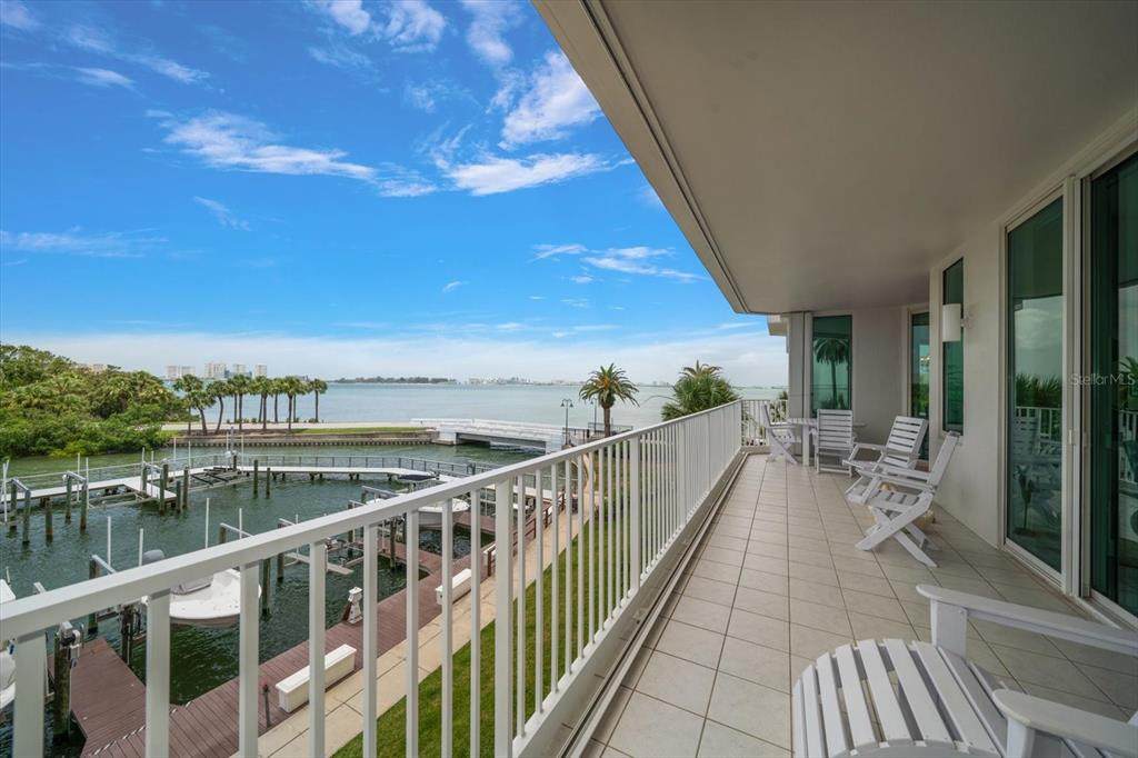 2 Seaside Lane - Photo 1