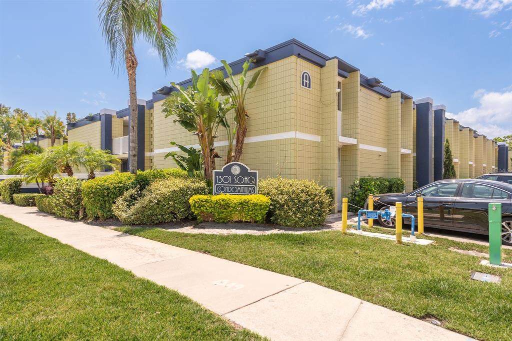 1301 Howard Avenue - Photo 1
