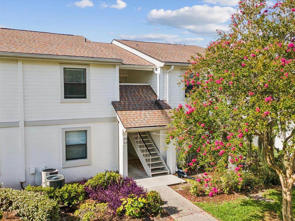 214 Meadow Lane - Photo 1