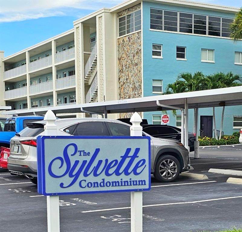 6161 Gulf Winds Drive - Photo 1