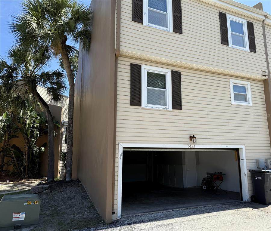 5423 Sweetwater Terrace Circle - Photo 1